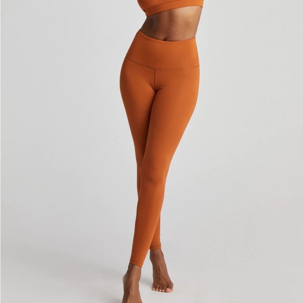 Strut This x Happily Grey Marilyn Ankle Legging - Rust